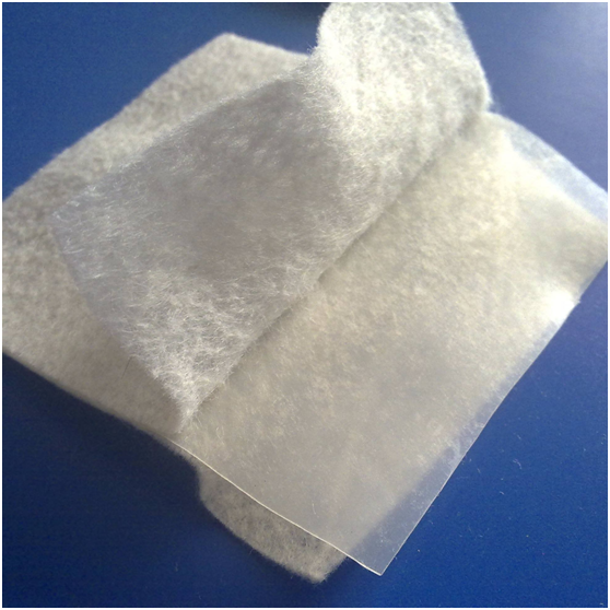 長絲復(fù)合土工膜廢料場防污等多功能上線